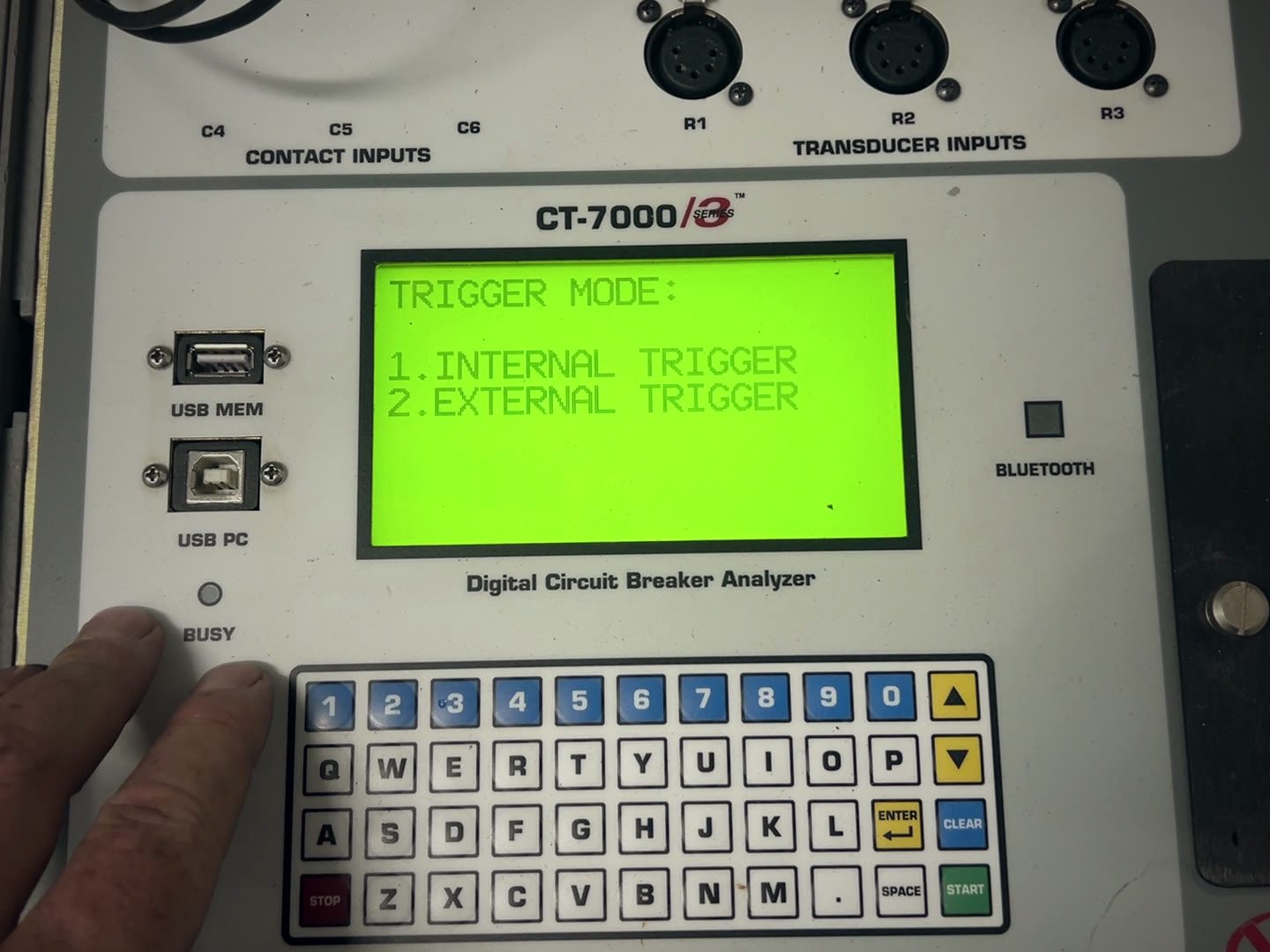Digital circuit breaker analyzer keypad and screen