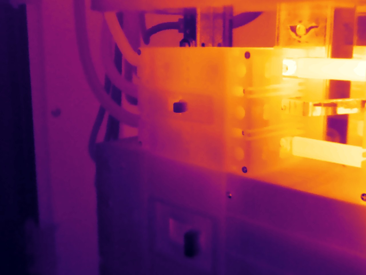 Breaker panel — one breaker at 76 °C, the rest at room temperature